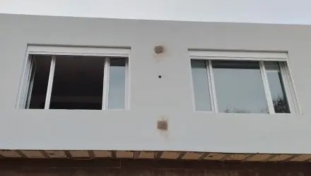 Sistema Mini Persianas de Aluminio Exterior - Cortinas y Aberturas Bahía Blanca